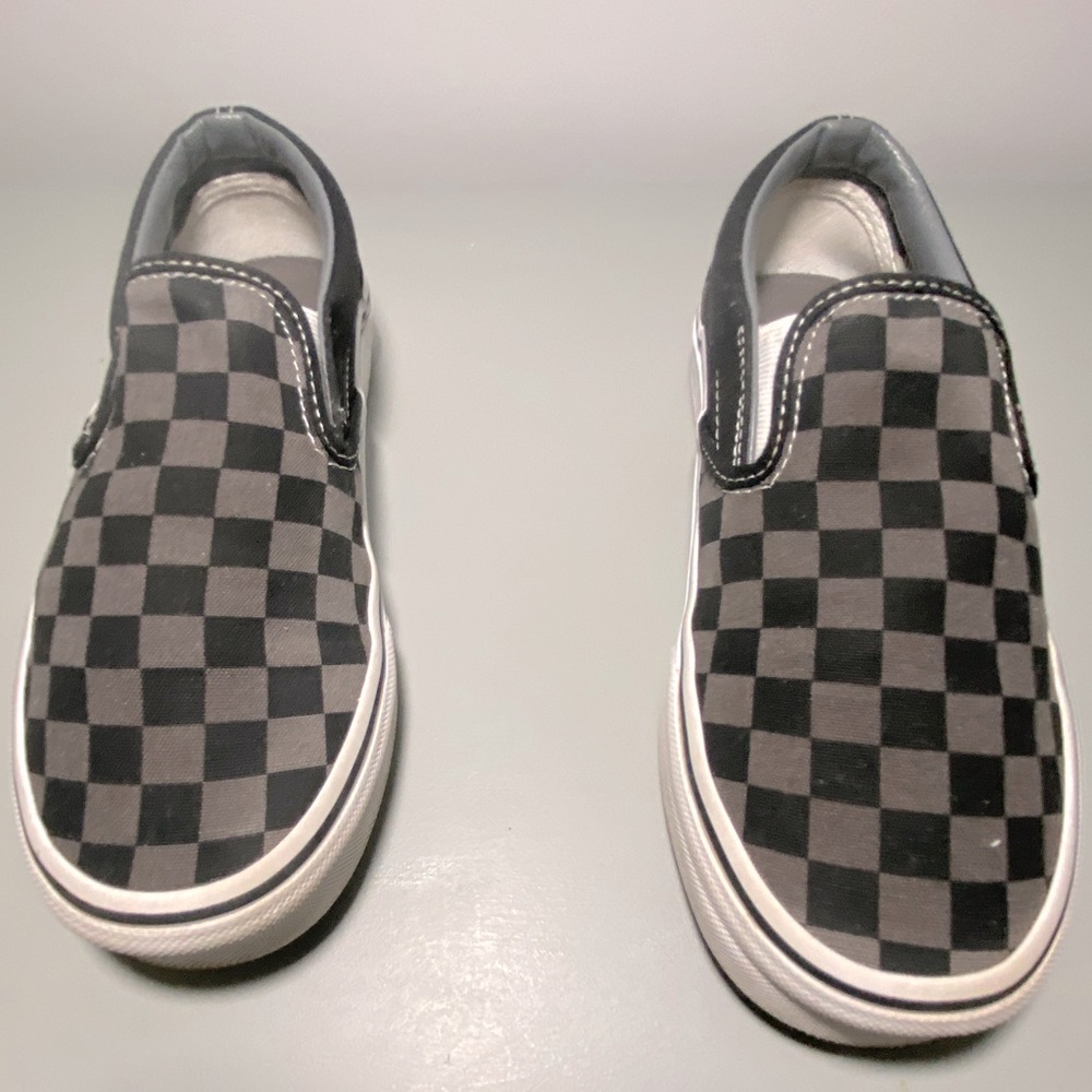Vans Slip-On Checkerboard Skate Shoe - Gray / Black